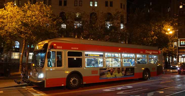 MUNI New Flyer XDE40 8855